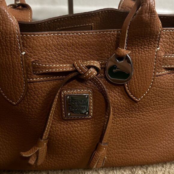 DOONEY & BOURKE - Picture 4 of 13